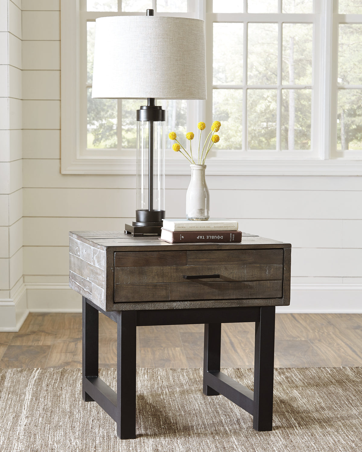 Mondoro End Table - MJM Furniture